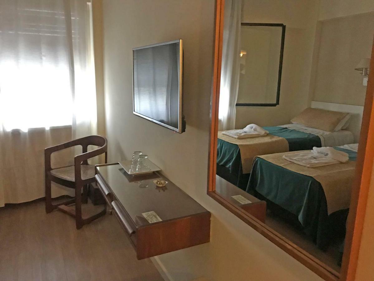 Hotel Sussex 코르도바 외부 사진